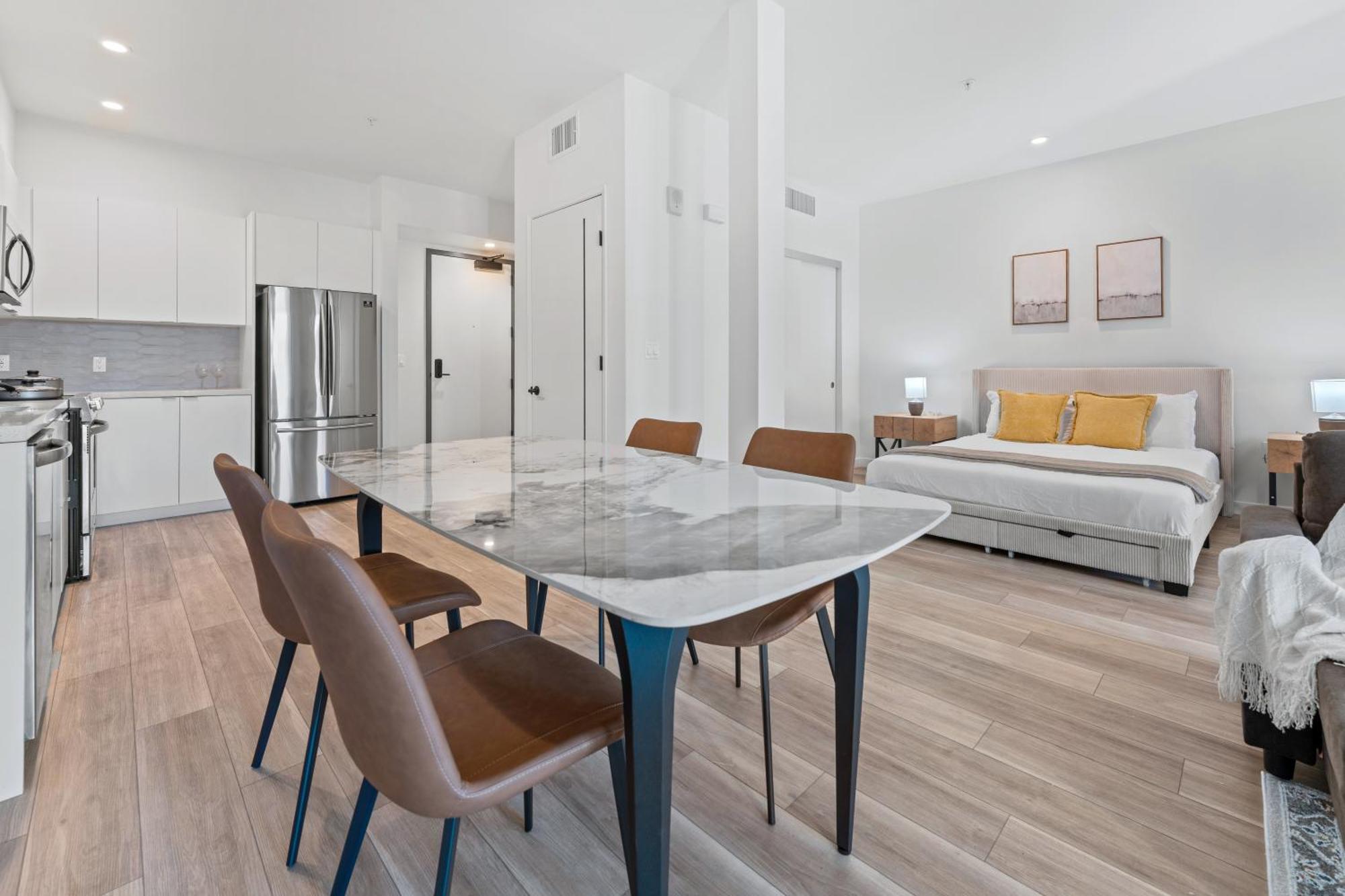 Stylish La Prime Location In Wilshire Blvd Apartamento Los Angeles