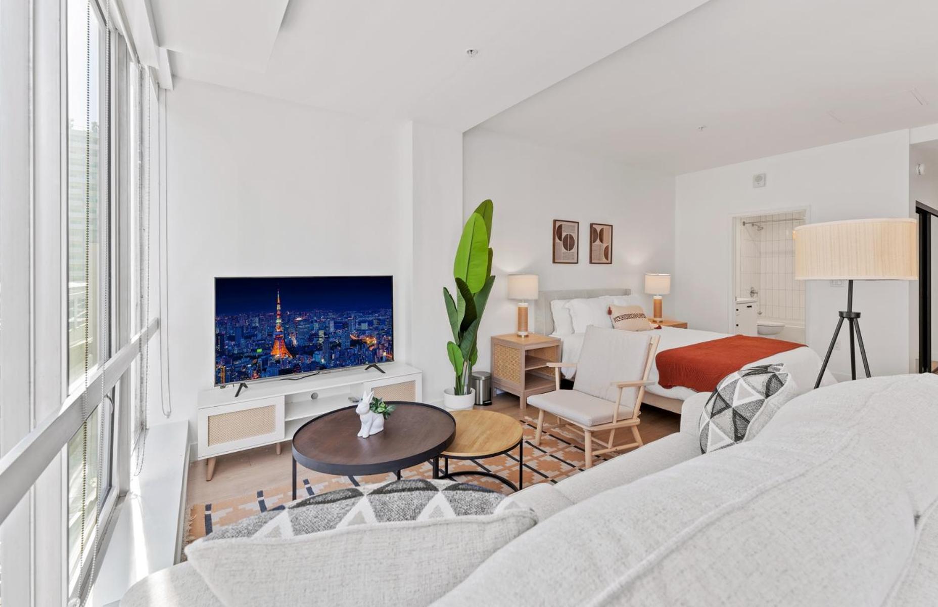 Stylish La Prime Location In Wilshire Blvd Apartamento